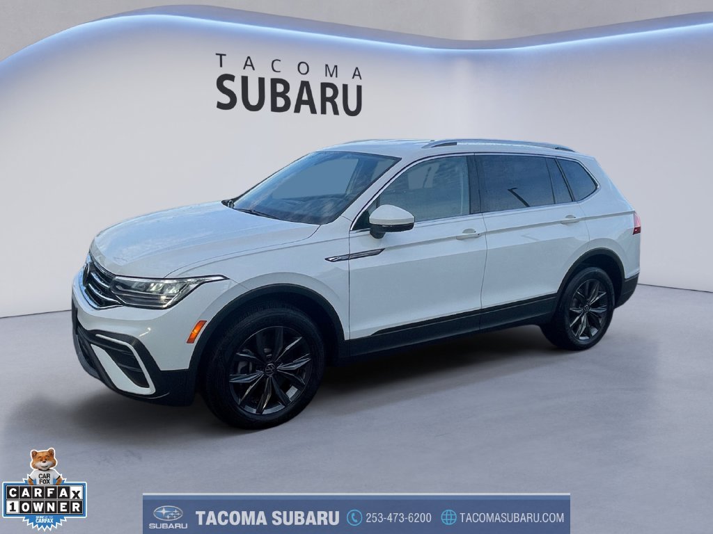 Used 2022  Volkswagen 2.0T SE image 1