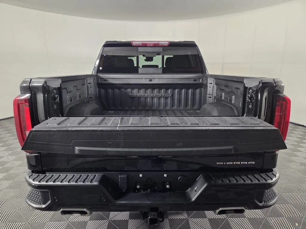 Used 2024 Onyx Black GMC Denali image 30