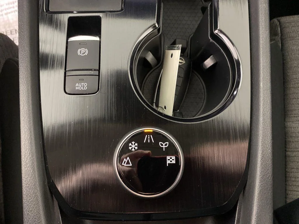 Used 2023 Super Black Nissan SV image 22