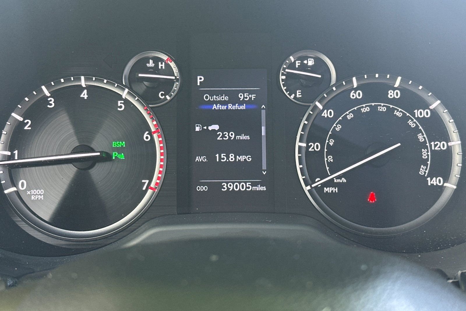 Used 2022 Silver Lexus 460 image 25