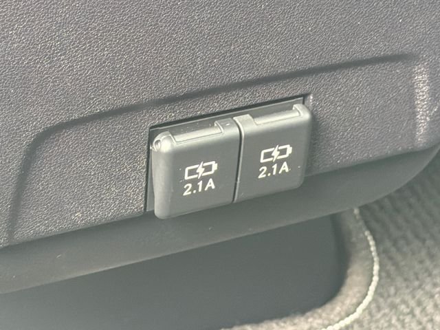 Used 2022 White Lexus 350 image 17