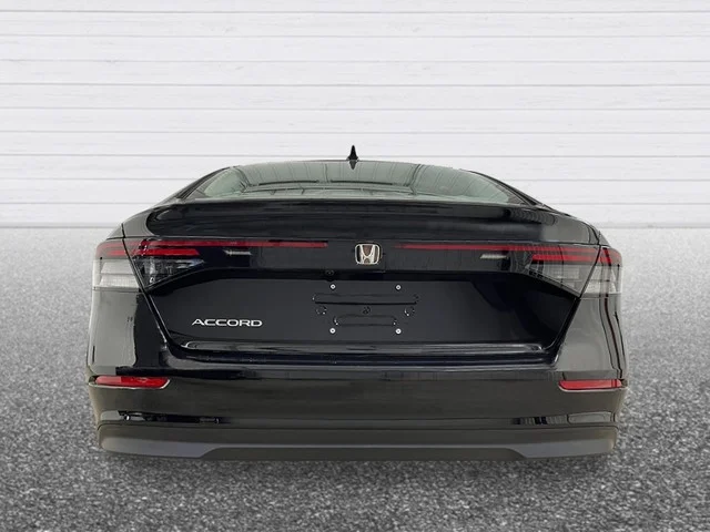 New 2026 Crystal Black Pearl Honda SE image 5