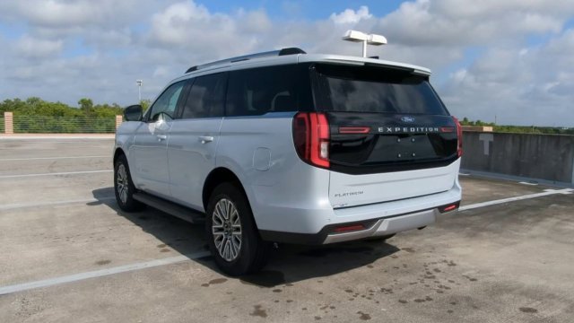 New 2026 Space Silver Metallic Ford Platinum® image 88