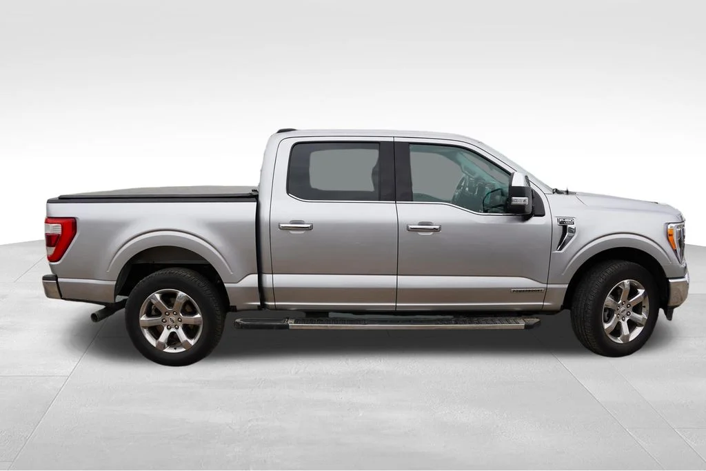 Used 2021 Iconic Silver Metallic Ford Lariat image 2