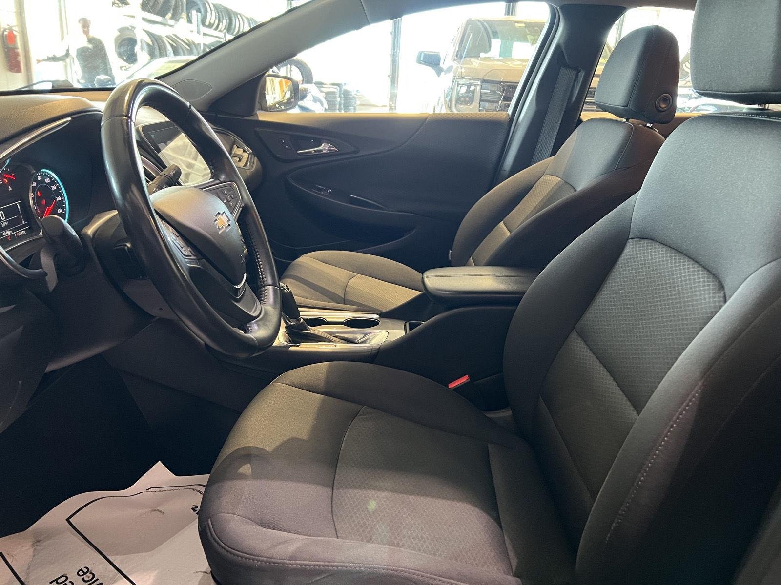 Used 2017 Cajun Red Tintcoat Chevrolet LT image 13