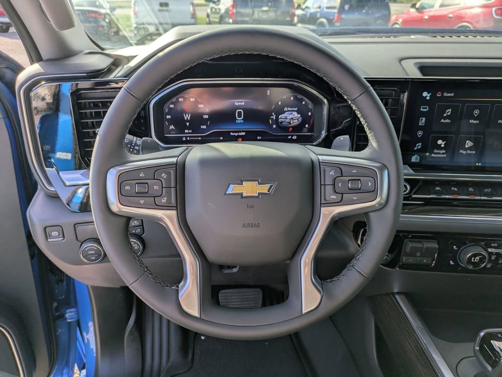 2025 Chevrolet Silverado 1500 LT - Photo 19