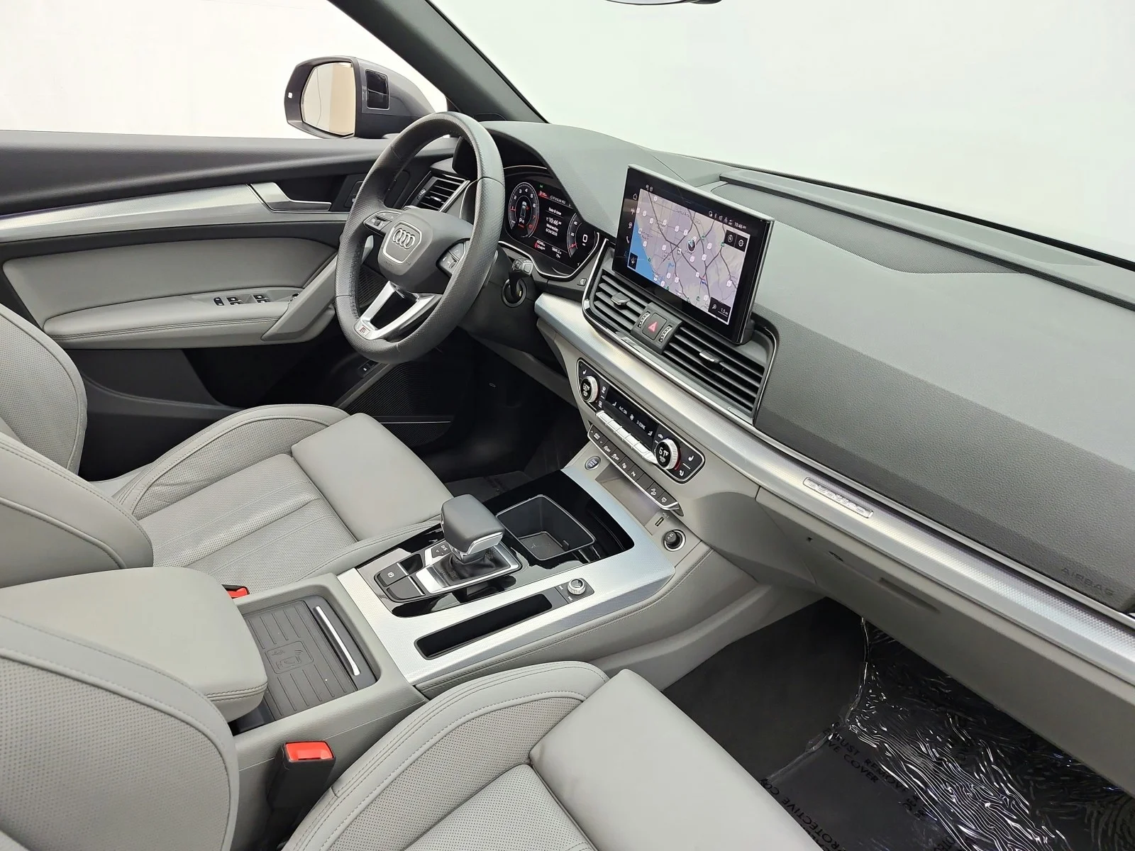 Used 2024 Daytona Gray Pearl Effect Audi S line Prestige 45 TFSI quattro image 18