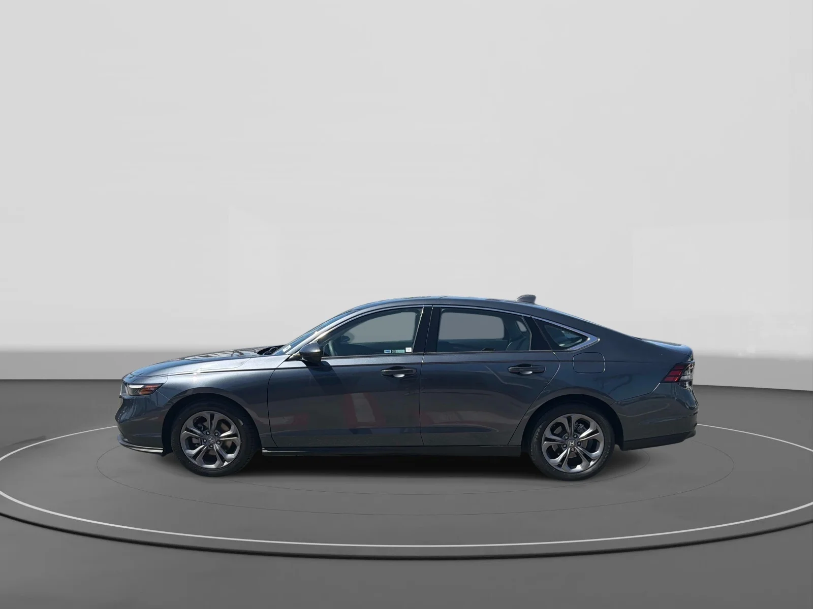 Used 2024  Honda EX image 4