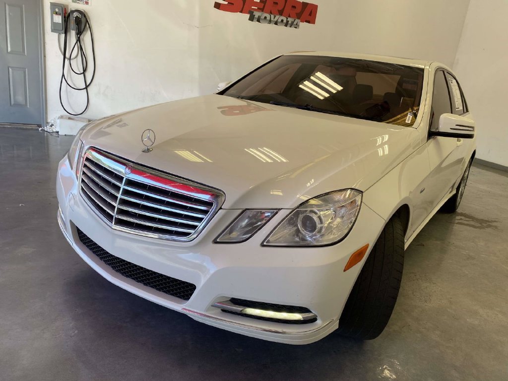 Used 2012  Mercedes-Benz E 350 image 8