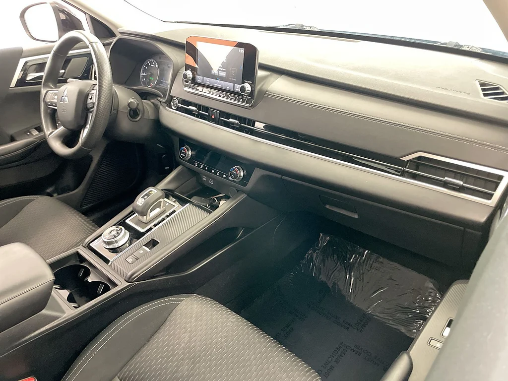 Used 2022 BLACK Mitsubishi ES image 27