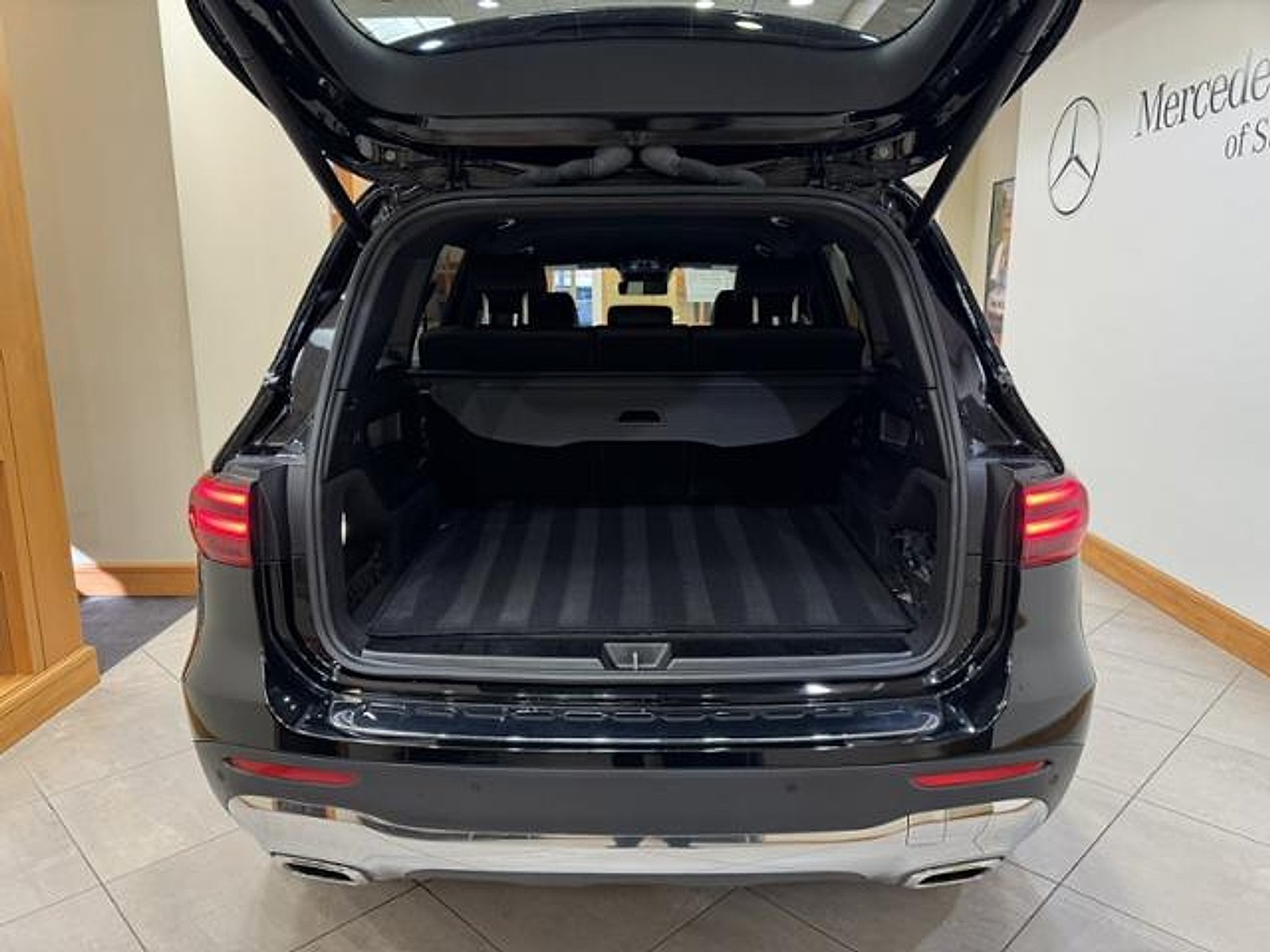 Certified Used 2024 Night Black Mercedes-Benz 250 image 22