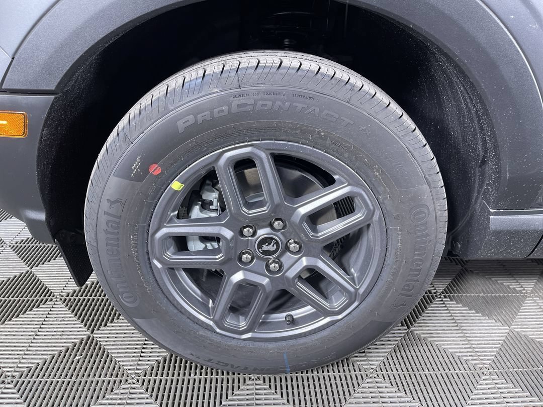 New 2026 Carbonized Gray Metallic Ford Big Bend image 26