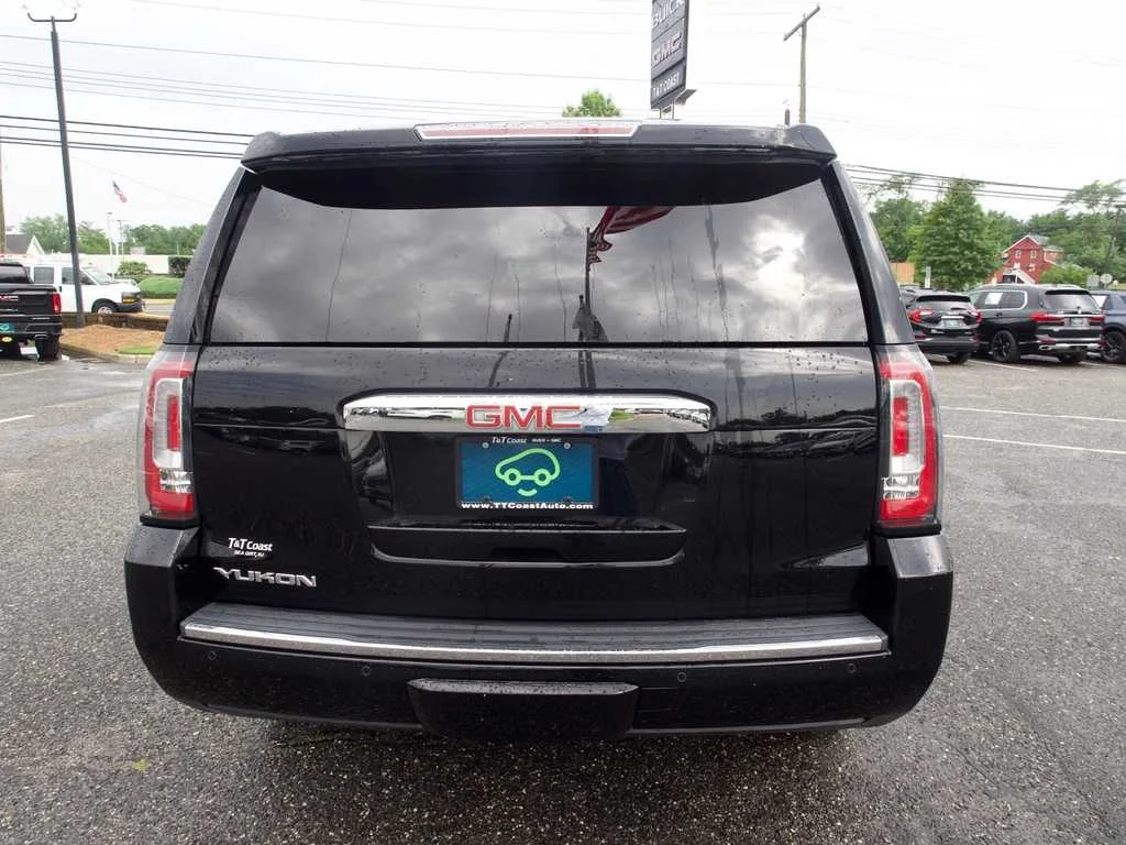 Certified Used 2019 ONYX BLACK GMC Denali image 7
