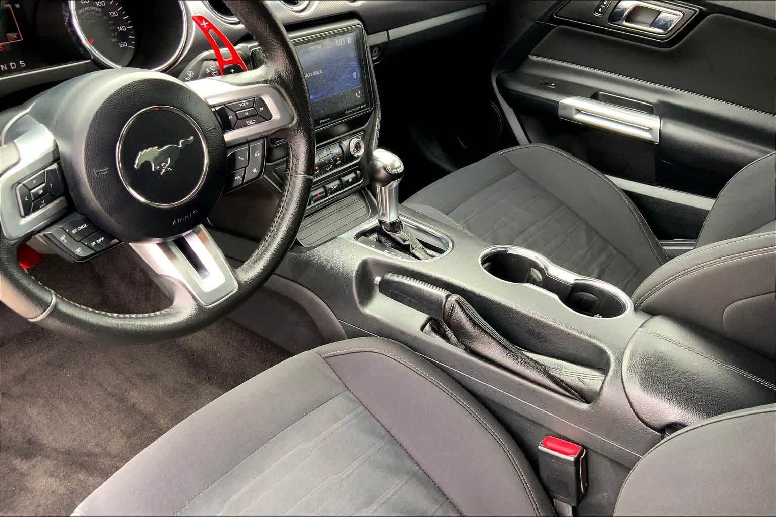 Used 2015 Oxford White Ford EcoBoost image 13