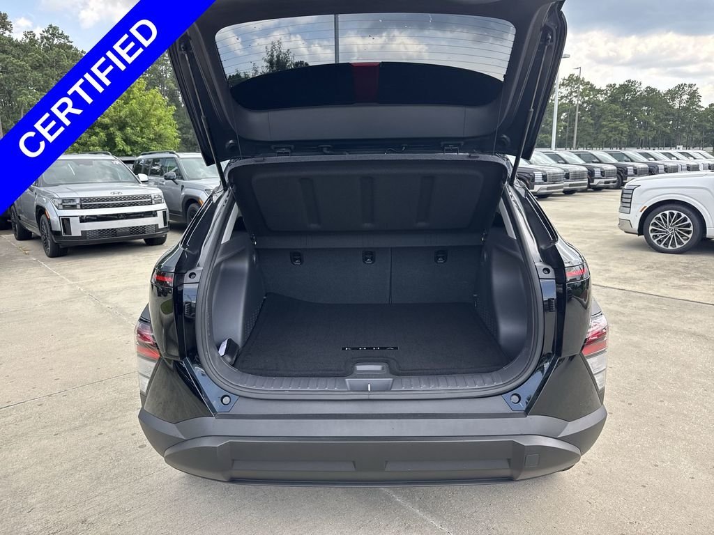 Certified Used 2025 Abyss Black Hyundai SEL image 20