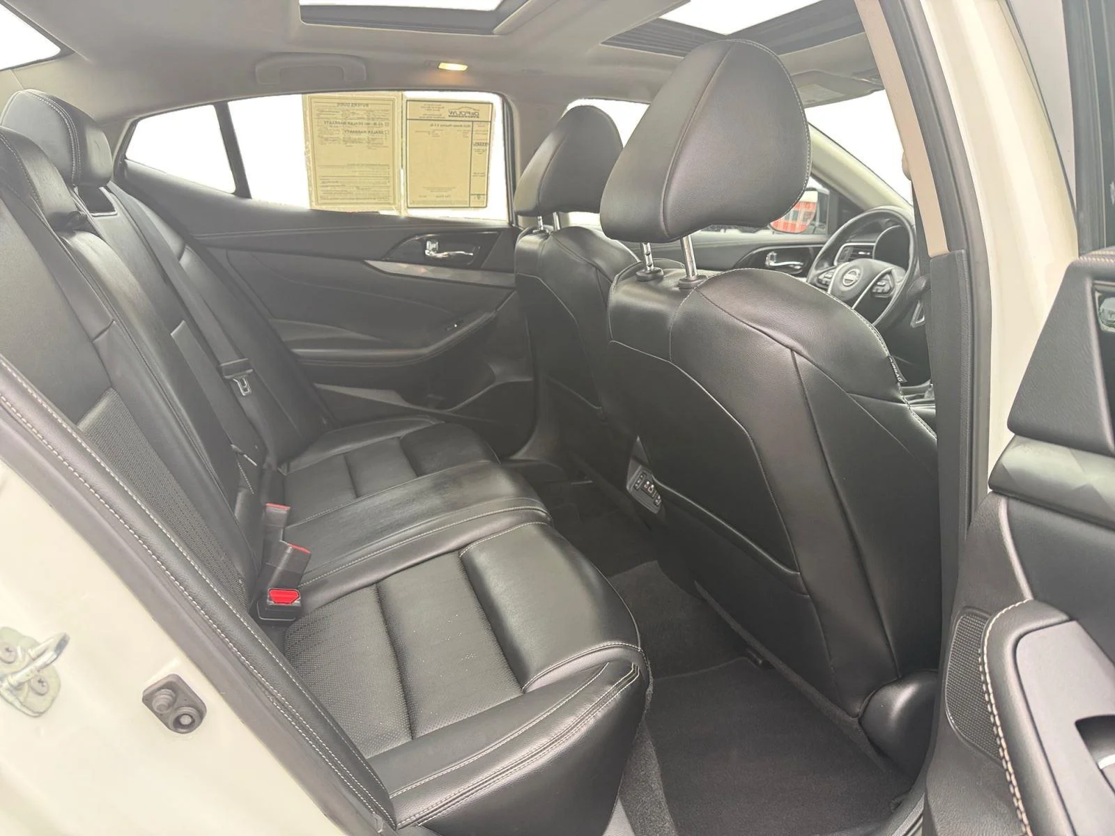 Used 2023  Nissan 3.5 SL image 26