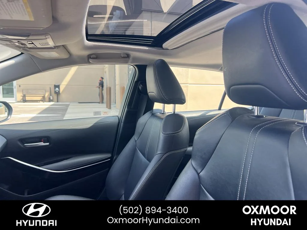 Used 2020 Black Sand Pearl Toyota XLE image 4