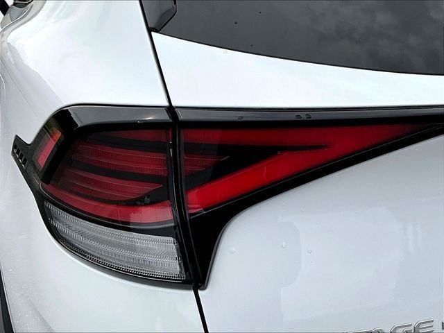 Certified Used 2024 White Kia X-Pro Prestige image 29