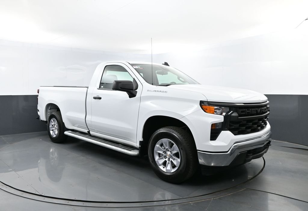 Used 2025 Summit White Chevrolet WT image 3