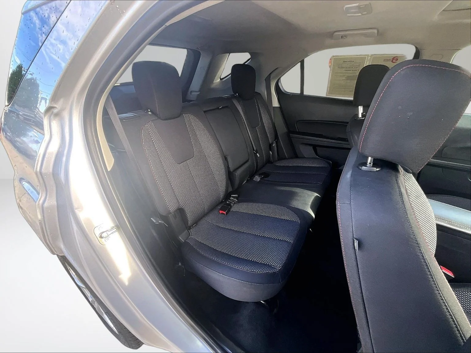 Used 2017 Silver Chevrolet LT image 28