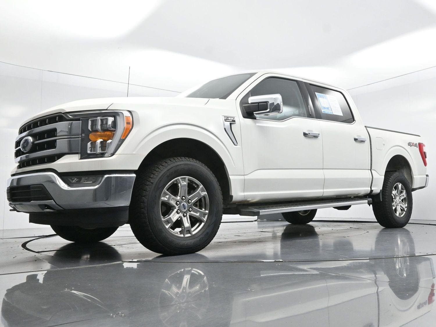 Used 2023  Ford LARIAT image 49