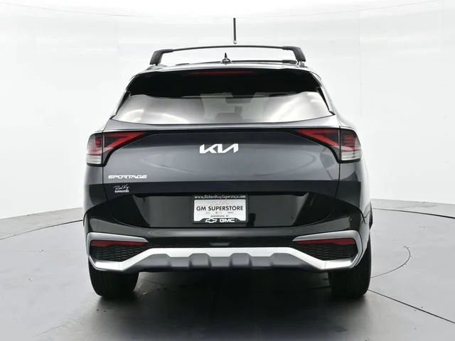 Used 2025 Gravity Gray Kia SX image 6
