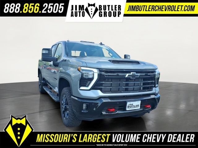 New 2026 Sterling Gray Metallic Chevrolet LT image 22