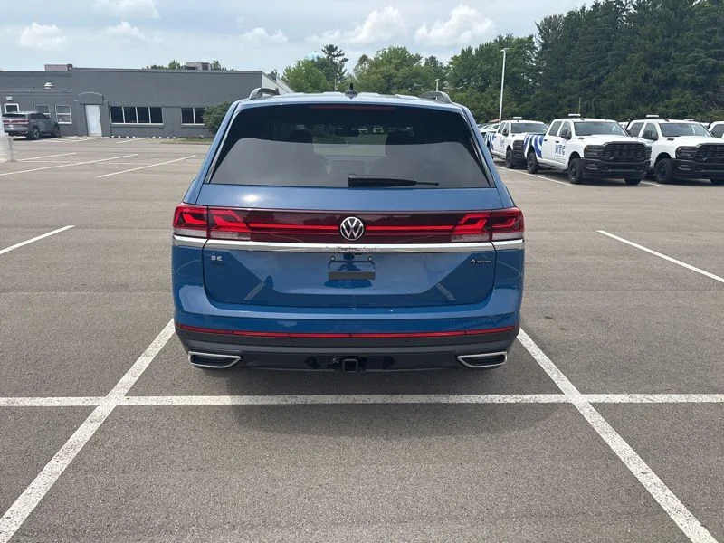 New 2026 Blue Volkswagen 2.0T SE w/Technology image 4
