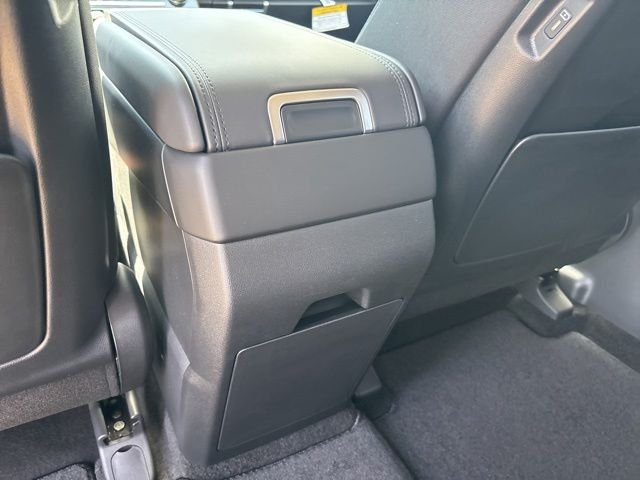 New 2026 Shimmering Silver Hyundai SE image 30