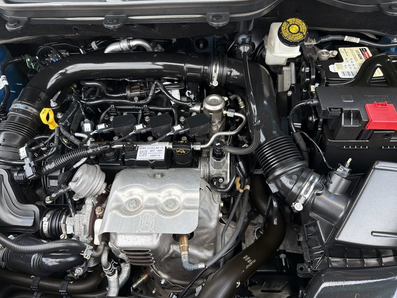 Used 2020 Blue Candy Ford SE image 10