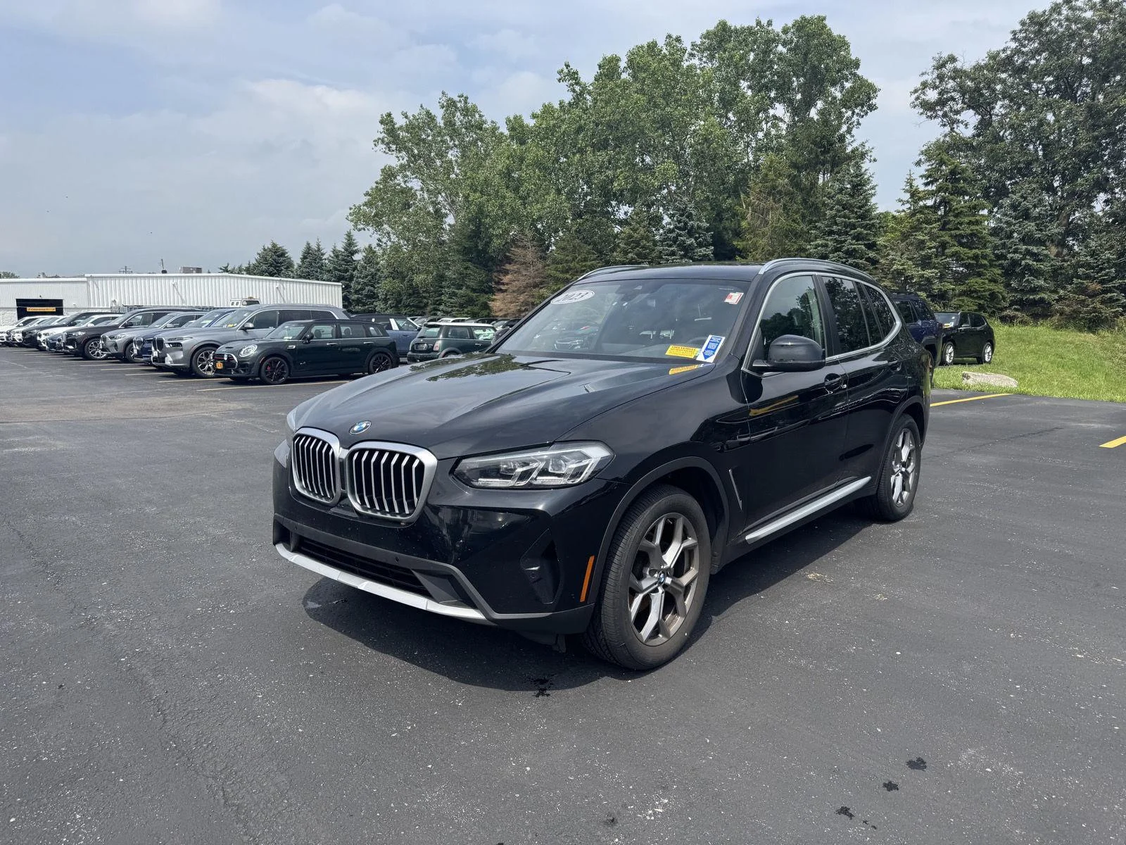 Used 2023 Jet Black BMW xDrive30i image 8