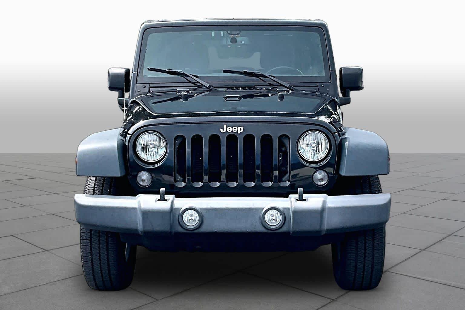 Used 2016 Black Clearcoat Jeep Sport image 4