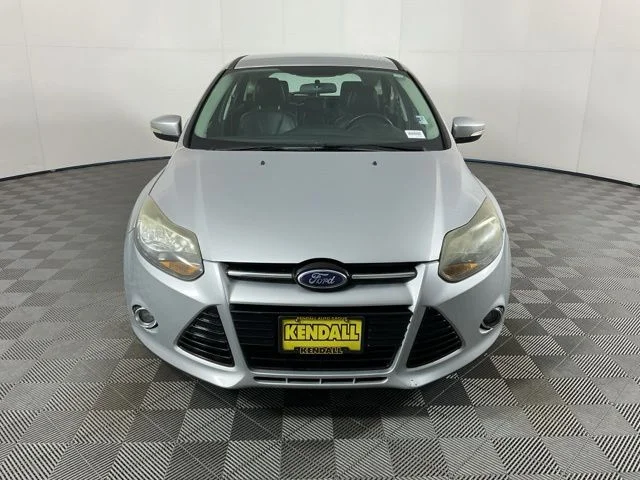Used 2014 Silver Ford Titanium image 2