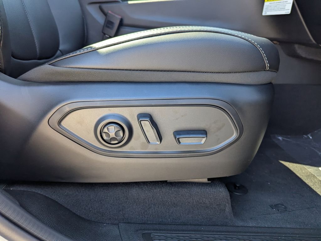 2025 Jeep Grand Cherokee Limited - Photo 40