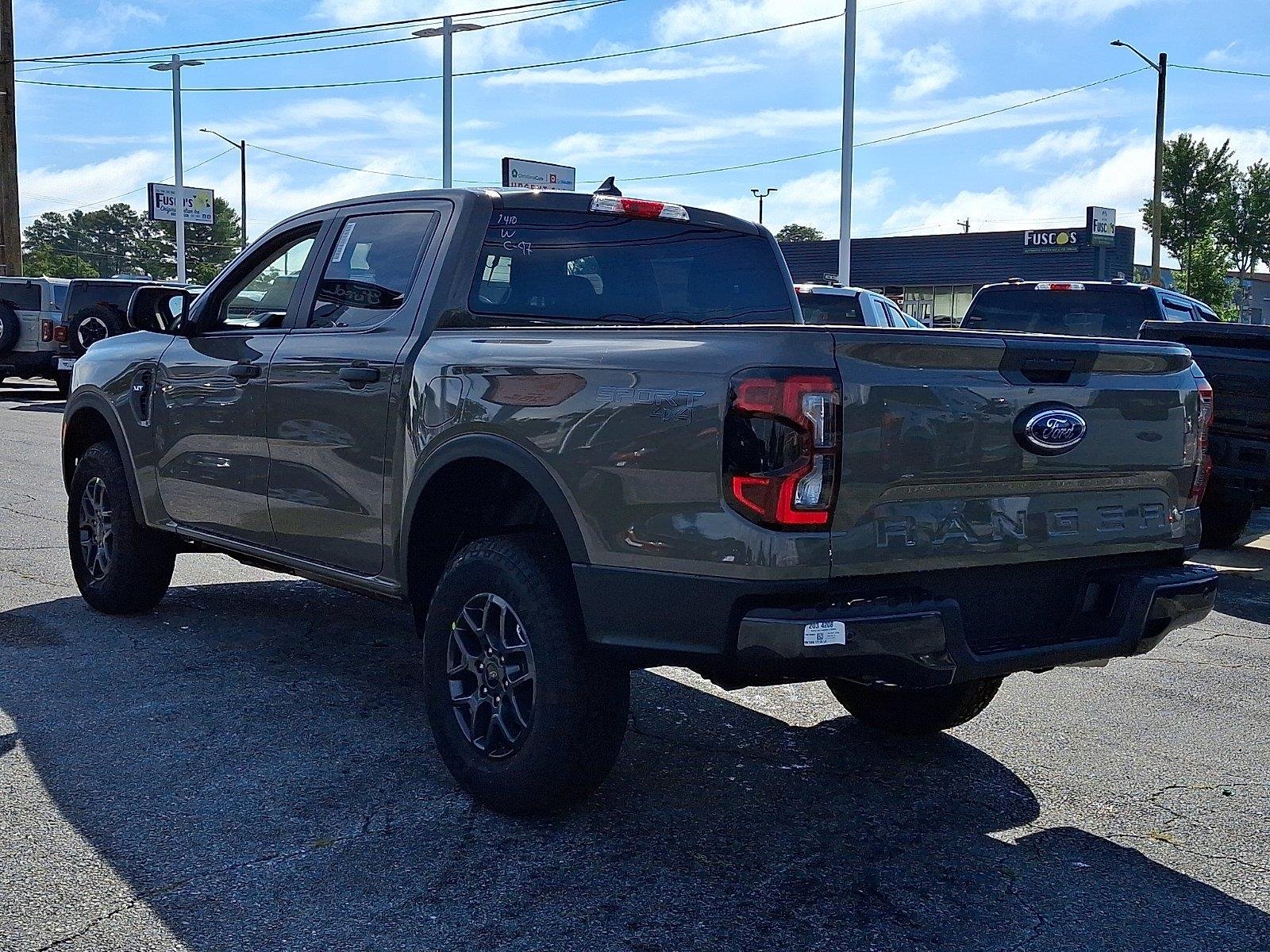 New 2026 Marsh Gray Ford XLT image 3