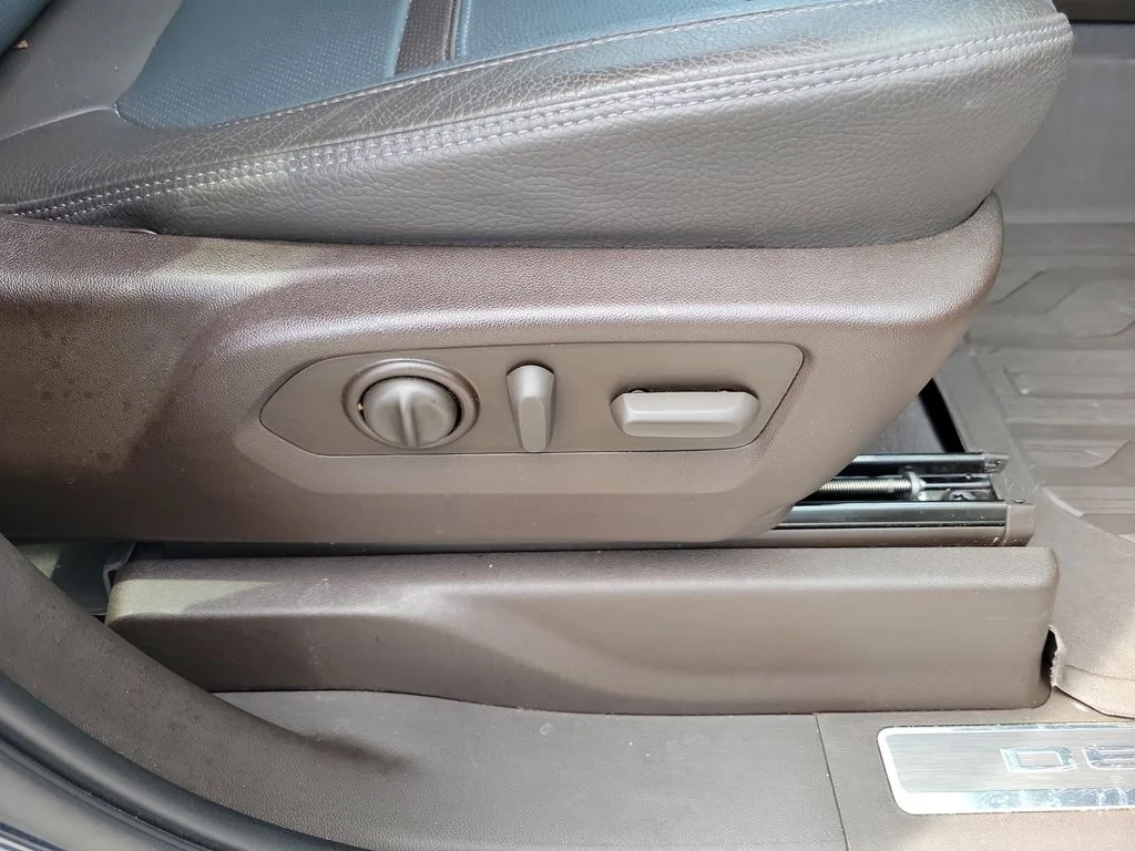 Used 2021 Dark Sky Metallic GMC Denali image 37