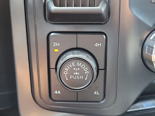 New 2026 Gray Metallic Ford Lariat image 29