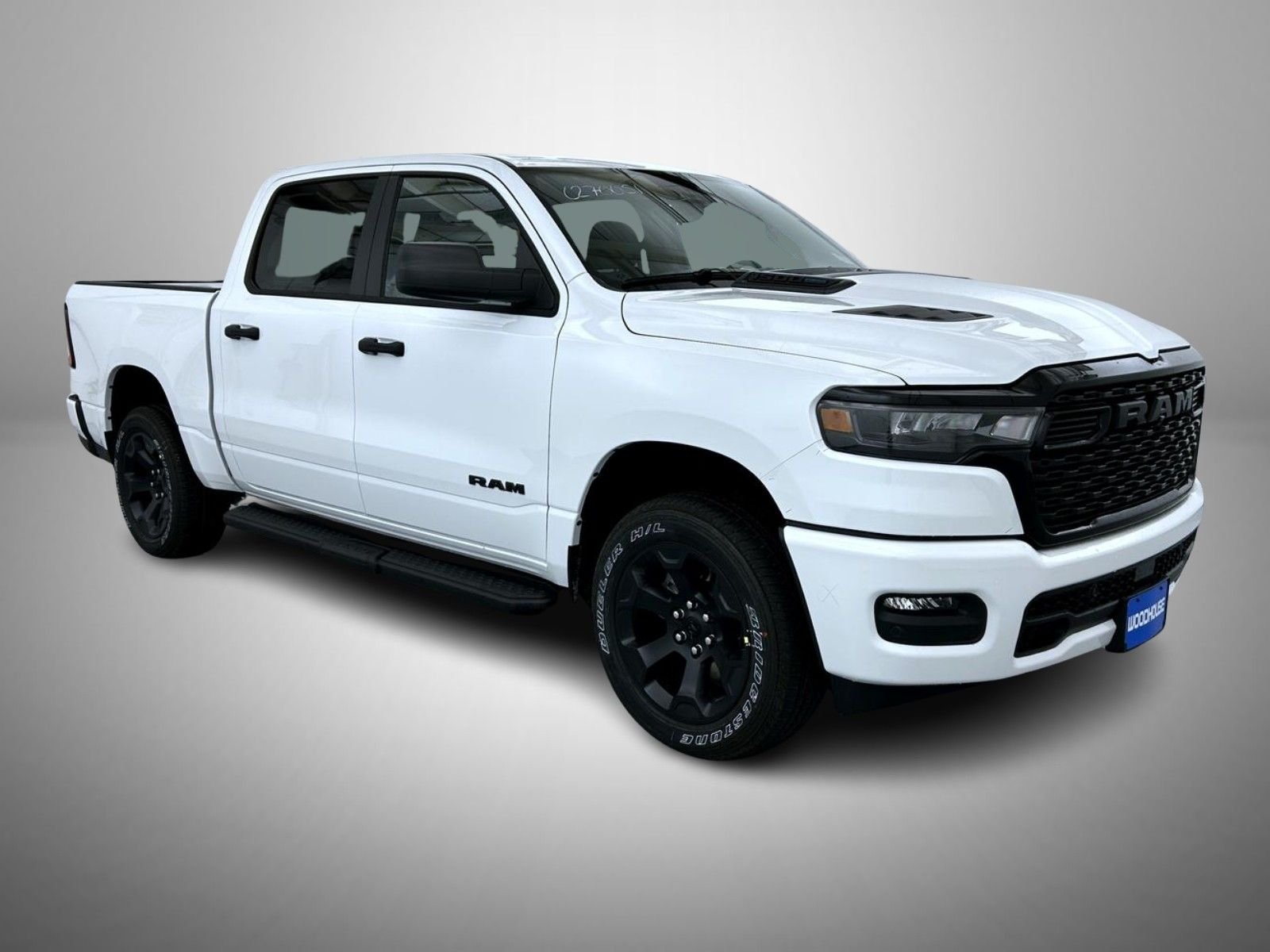 New 2027 Bright White Clear-Coat Exterior Paint RAM Express image 3