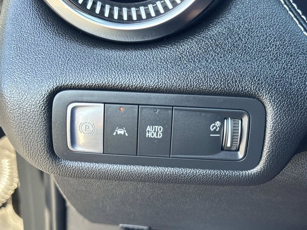2024 Chevrolet Blazer EV LT - Photo 17