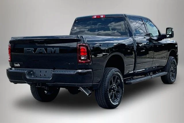 New 2026 Diamond Black Crystal Pearl-Coat Exterior Paint RAM Big Horn image 5