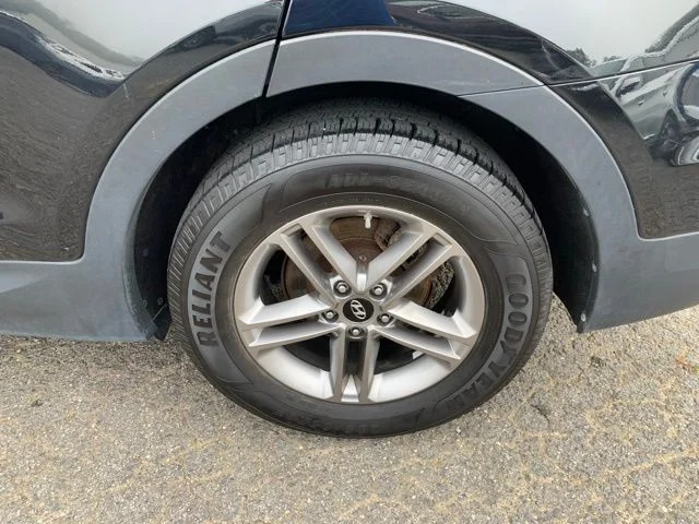 Used 2017 Black Hyundai 2.4 Base image 36