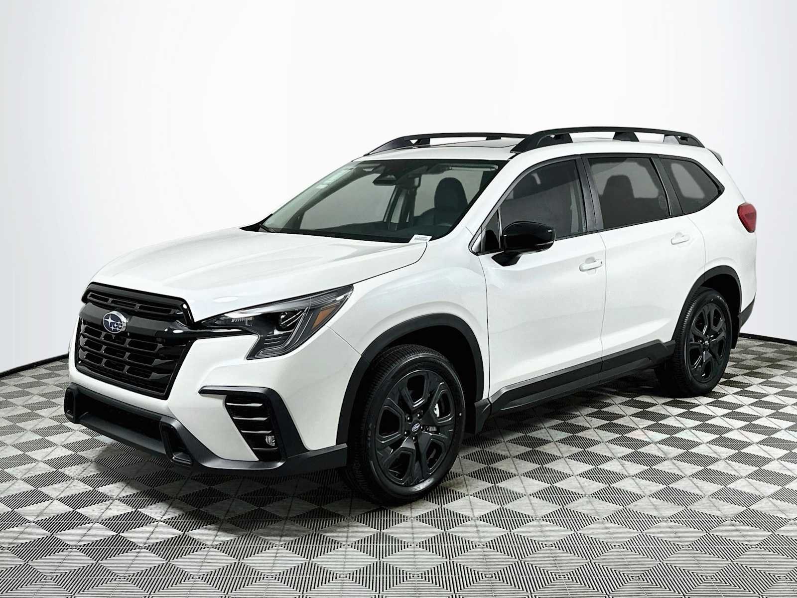 New 2026 CRYSTAL WHITE PEARL Subaru Onyx Edition Touring 7-Passenger image 3