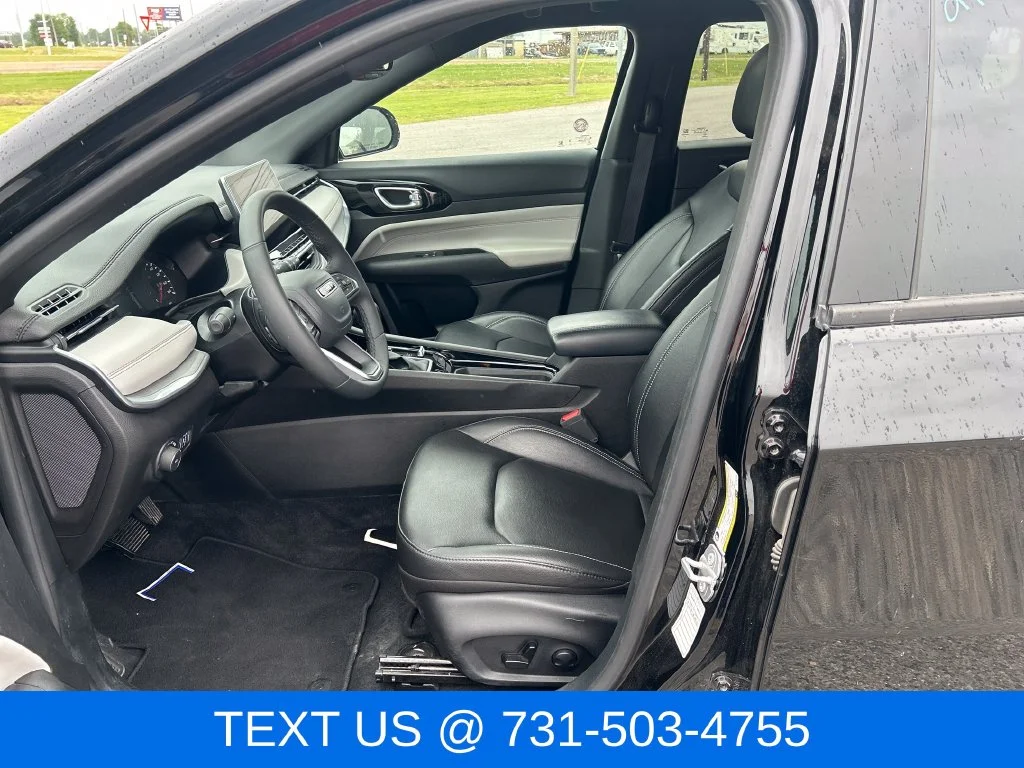 Used 2025 Black Jeep Limited image 9