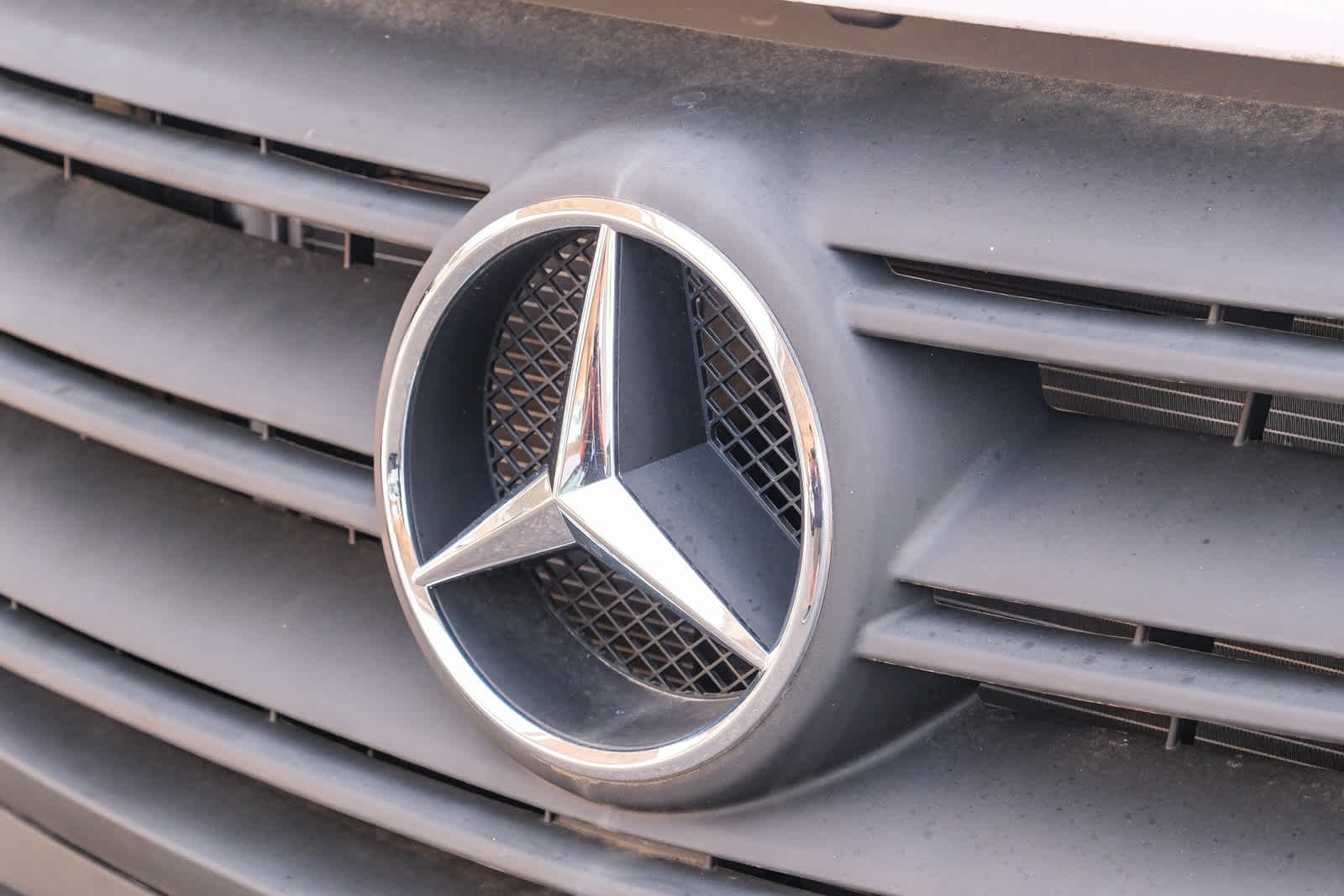 New 2025 Arctic+White Mercedes-Benz Cargo 144 WB  RWD 2.0L 4-Cylinder image 11