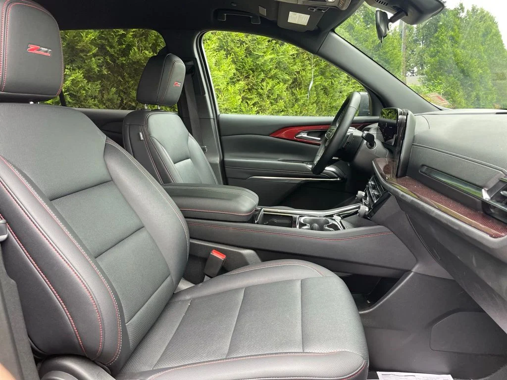 Used 2025 Sterling Gray Metallic Chevrolet Z71 image 26