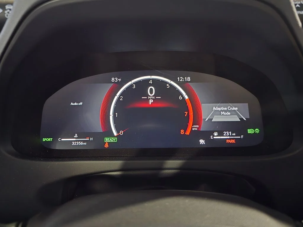 Used 2025 White Lexus 300h F SPORT Design image 18