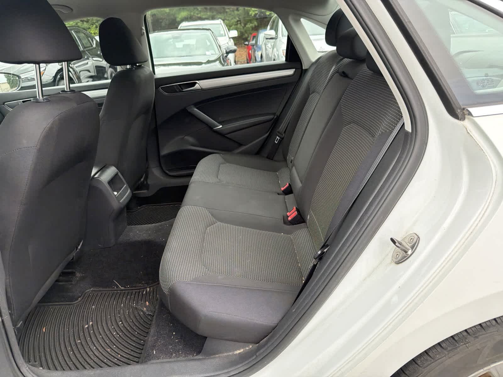 Used 2016 White Volkswagen 1.8T S image 10