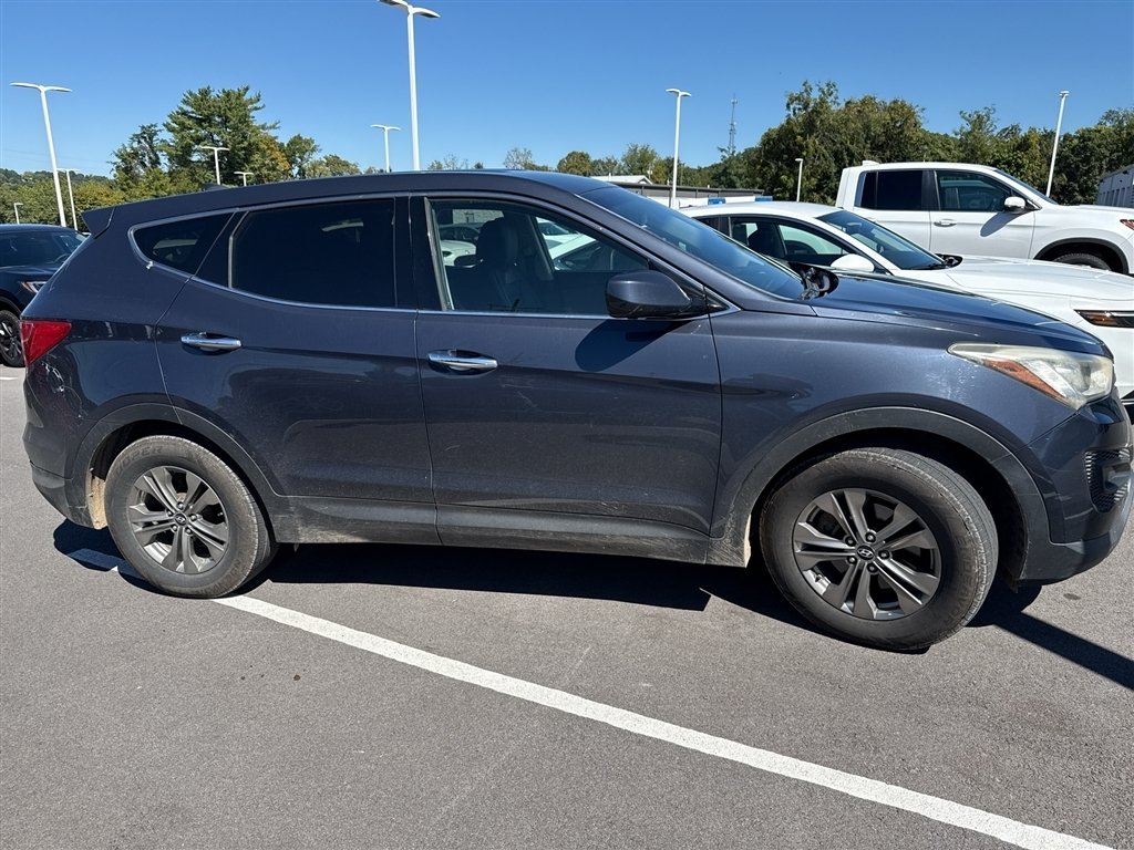 Used 2014 Marlin Blue Hyundai 2.4L (A6) image 4