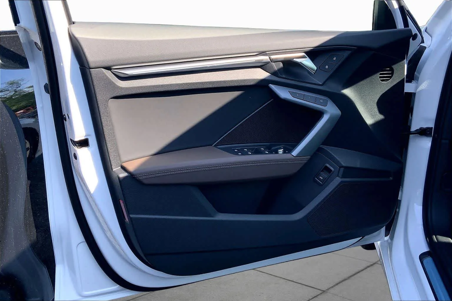 New 2026 Arkona White Audi Premium image 10