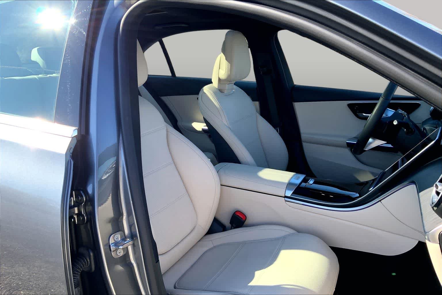 Used 2025 Selenite Grey Metallic Mercedes-Benz C 300 image 9